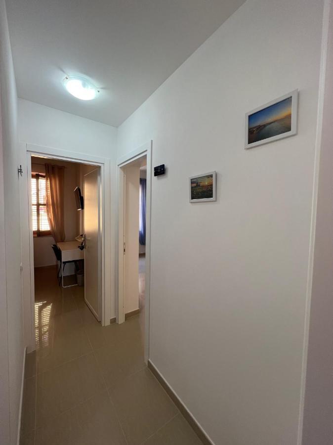 B&B Marco Polo Terrasini Buitenkant foto