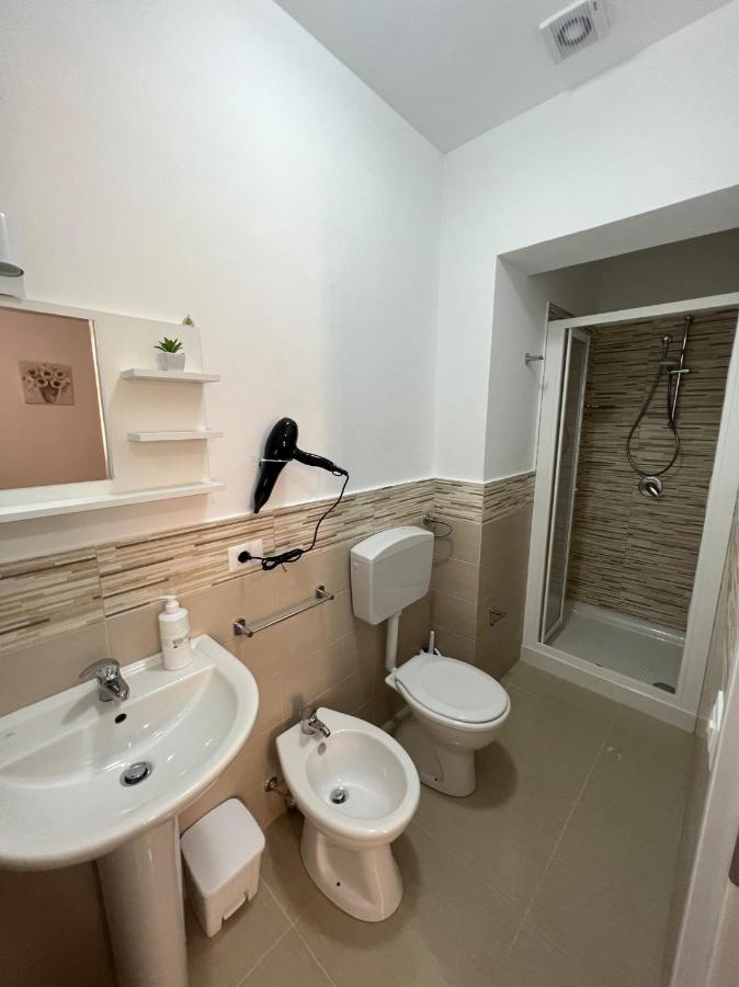 B&B Marco Polo Terrasini Buitenkant foto