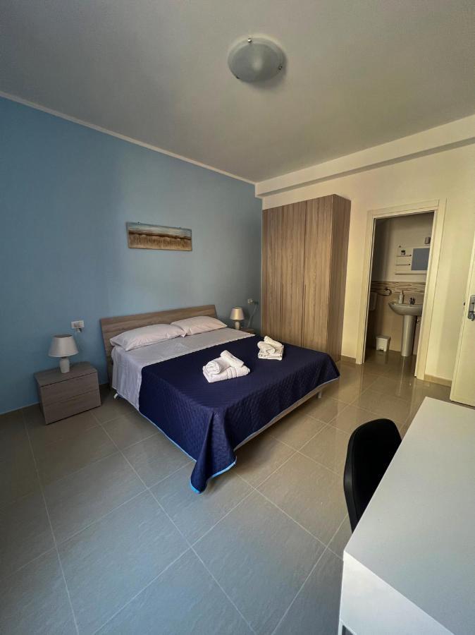 B&B Marco Polo Terrasini Buitenkant foto